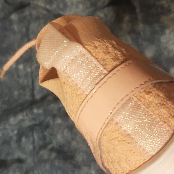 Reebok Zoku sneakers US 7.5. On the promotion pic - 🔥 Coral color. Not my color - Picture 15 of 15